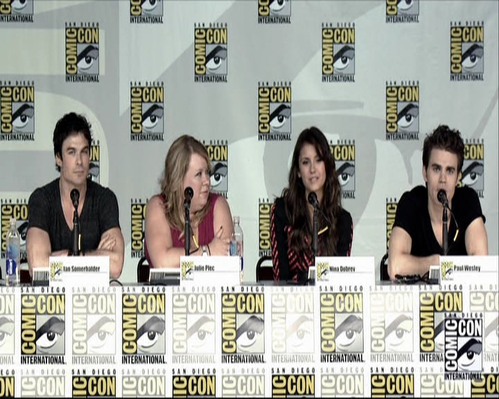 VampireDiariesWorld-dot-org_2013ComicConPanel1555.jpg