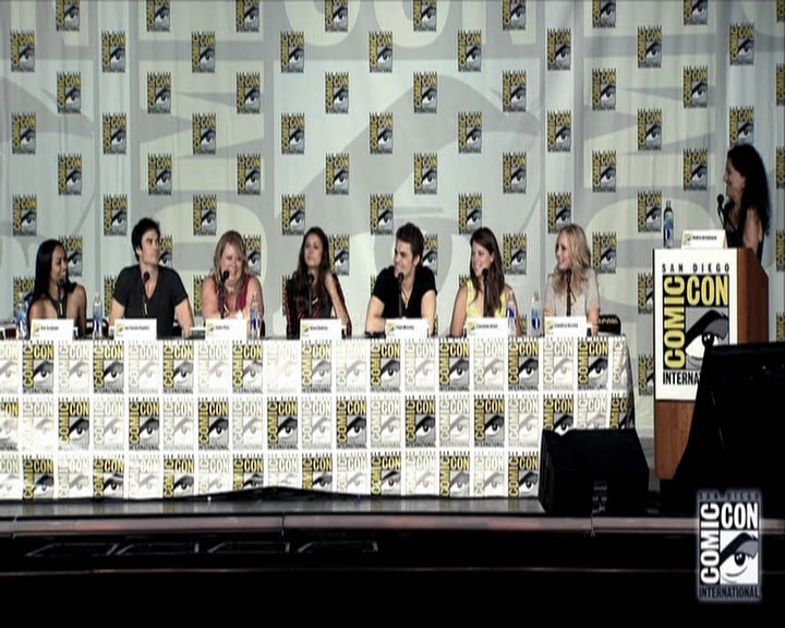 VampireDiariesWorld-dot-org_2013ComicConPanel1569.jpg