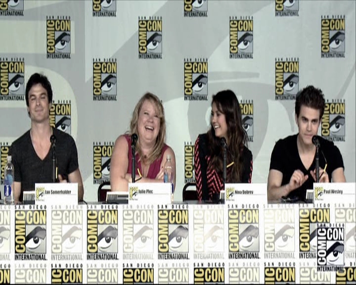 VampireDiariesWorld-dot-org_2013ComicConPanel1584.jpg VampireDiariesWorld-dot-org_2013ComicConPanel1584.jpg
