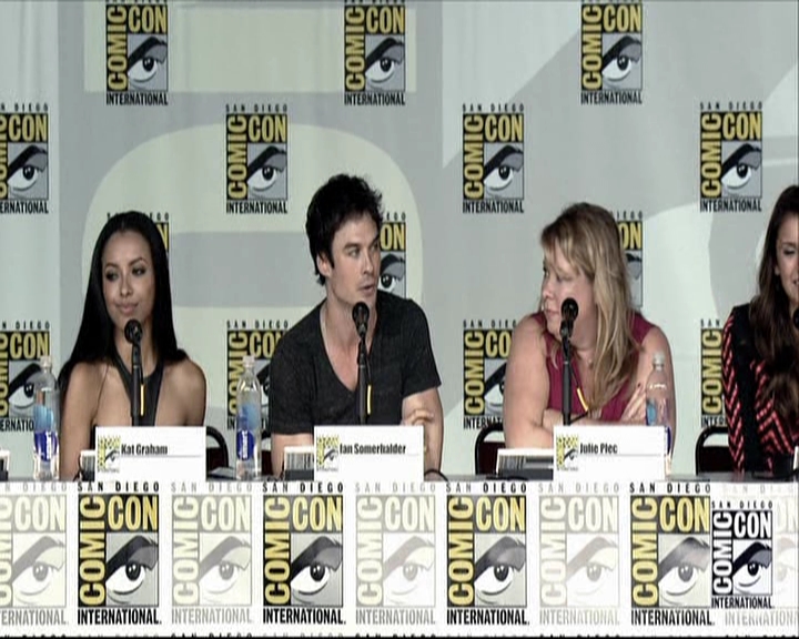 VampireDiariesWorld-dot-org_2013ComicConPanel1594.jpg