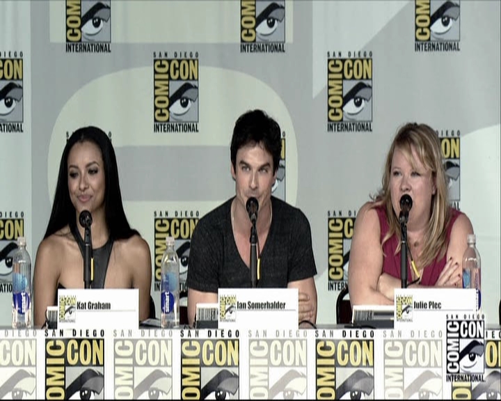 VampireDiariesWorld-dot-org_2013ComicConPanel1618.jpg