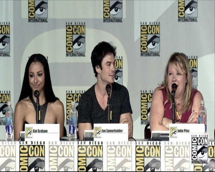 VampireDiariesWorld-dot-org_2013ComicConPanel1619.jpg