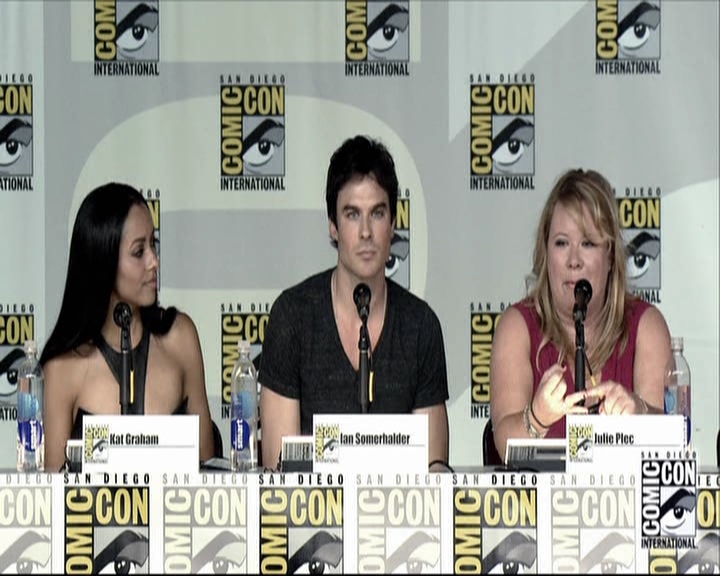 VampireDiariesWorld-dot-org_2013ComicConPanel1634.jpg