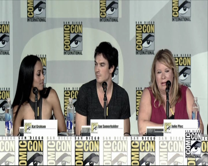 VampireDiariesWorld-dot-org_2013ComicConPanel1650.jpg