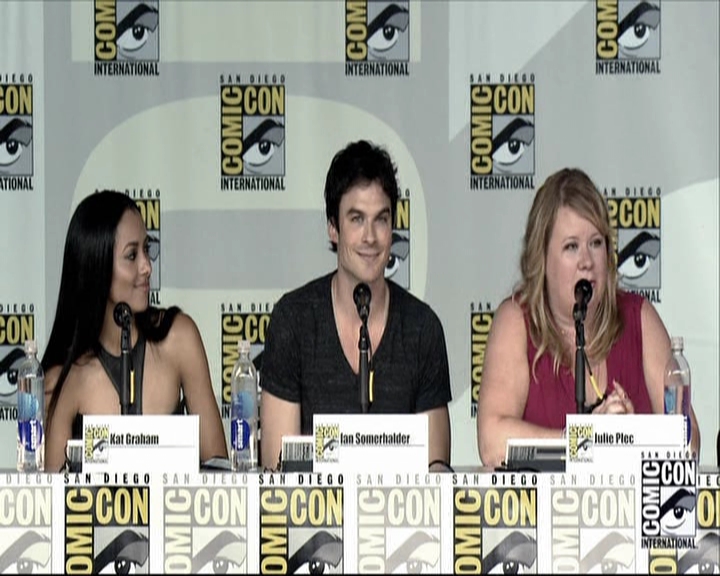 VampireDiariesWorld-dot-org_2013ComicConPanel1652.jpg