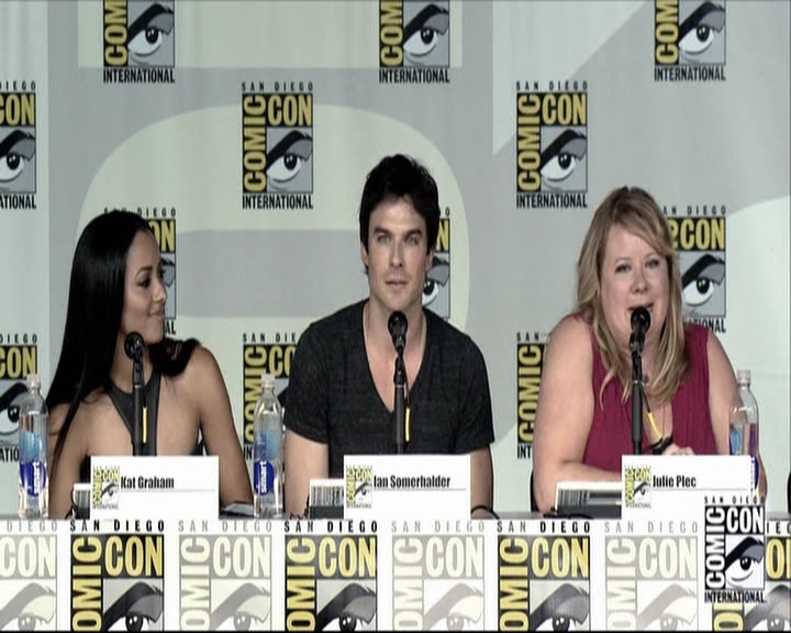 VampireDiariesWorld-dot-org_2013ComicConPanel1653.jpg