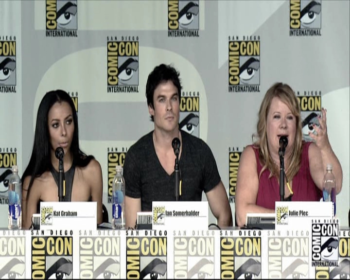VampireDiariesWorld-dot-org_2013ComicConPanel1658.jpg