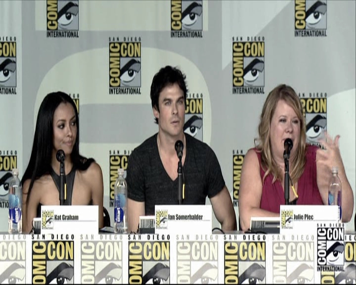 VampireDiariesWorld-dot-org_2013ComicConPanel1659.jpg
