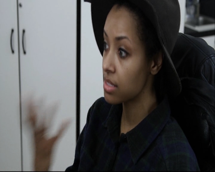 VampireDiariesWorld-dot-org_S5-ADayInTheAfterlifeWithKatGraham0161.jpg