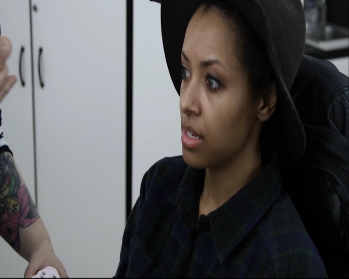 VampireDiariesWorld-dot-org_S5-ADayInTheAfterlifeWithKatGraham0162.jpg