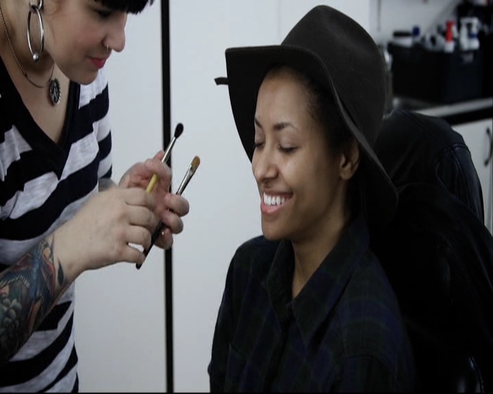 VampireDiariesWorld-dot-org_S5-ADayInTheAfterlifeWithKatGraham0229.jpg