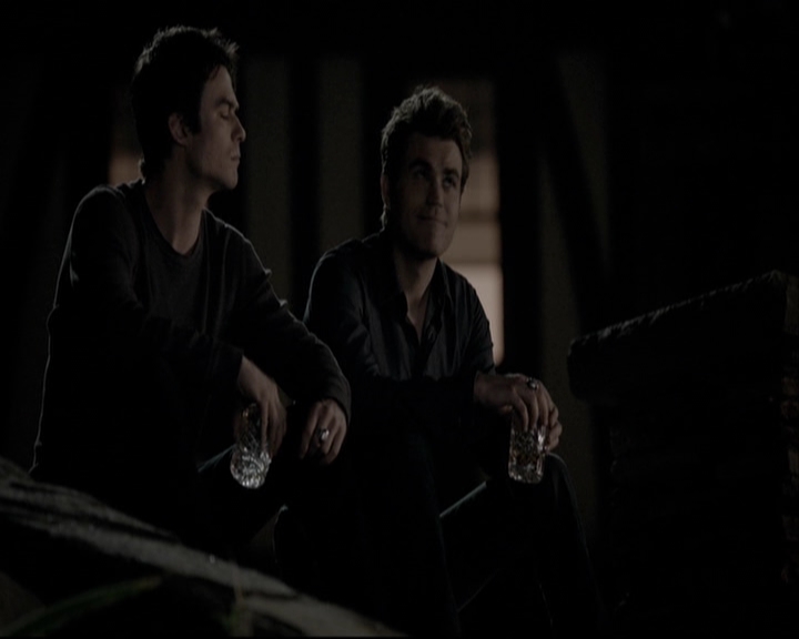 VampireDiariesWorld-dot-org_S5-ADayInTheAfterlifeWithKatGraham0332.jpg