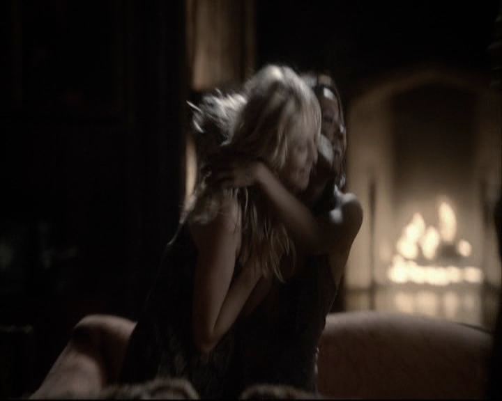 VampireDiariesWorld-dot-org_S5-ADayInTheAfterlifeWithKatGraham0334.jpg