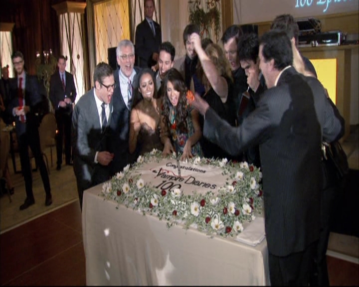 VampireDiariesWorld-dot-org_S5-IKnowWhatYouDid---InTheLast100Episodes0043.jpg