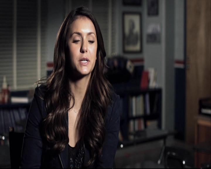 VampireDiariesWorld-dot-org_S5-IKnowWhatYouDid---InTheLast100Episodes0103.jpg