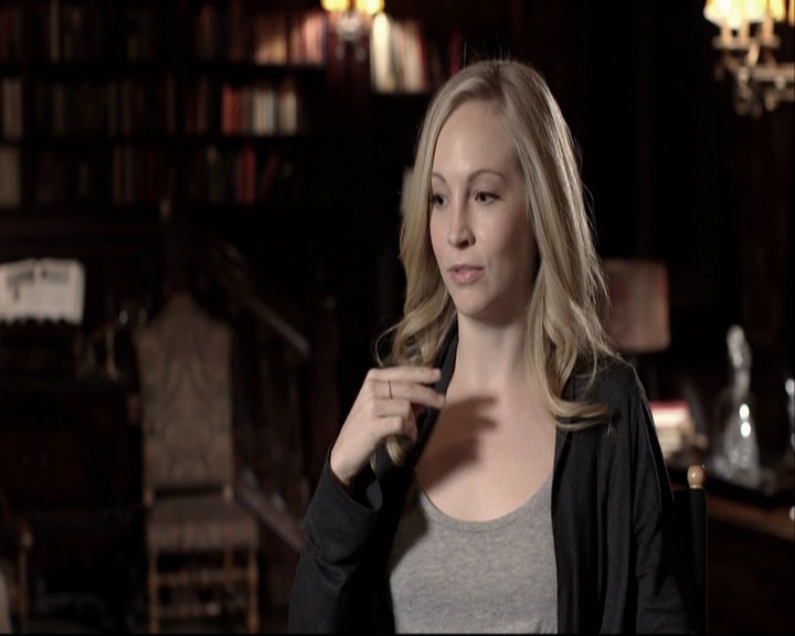 VampireDiariesWorld-dot-org_S5-IKnowWhatYouDid---InTheLast100Episodes0261.jpg