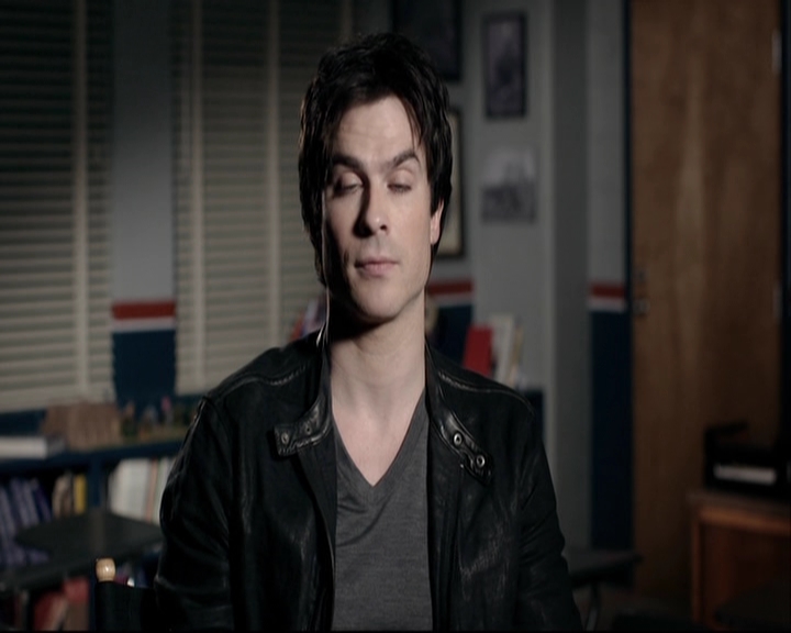 VampireDiariesWorld-dot-org_S5-IKnowWhatYouDid---InTheLast100Episodes0363.jpg
