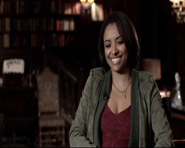 VampireDiariesWorld-dot-org_S5-IKnowWhatYouDid---InTheLast100Episodes0366.jpg