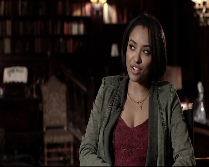VampireDiariesWorld-dot-org_S5-IKnowWhatYouDid---InTheLast100Episodes0369.jpg