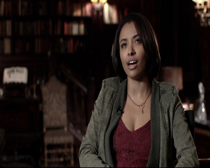 VampireDiariesWorld-dot-org_S5-IKnowWhatYouDid---InTheLast100Episodes0381.jpg