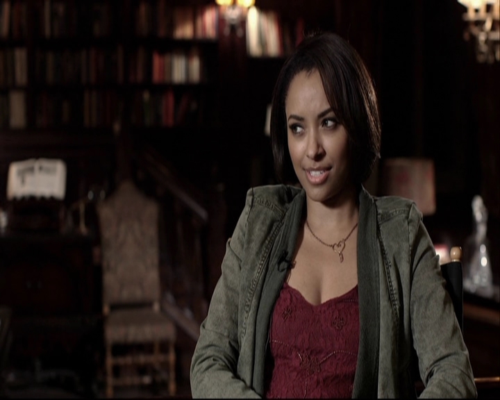 VampireDiariesWorld-dot-org_S5-IKnowWhatYouDid---InTheLast100Episodes0424.jpg
