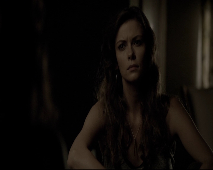 VampireDiariesWorld-dot-org_S5-TheVampireDiariesToTheOtherSideAndBack0093.jpg
