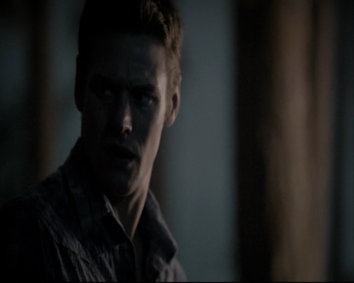VampireDiariesWorld-dot-org_S5-TheVampireDiariesToTheOtherSideAndBack0183.jpg