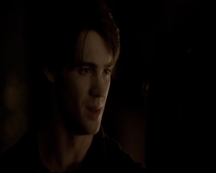 VampireDiariesWorld-dot-org_S5-TheVampireDiariesToTheOtherSideAndBack0449.jpg