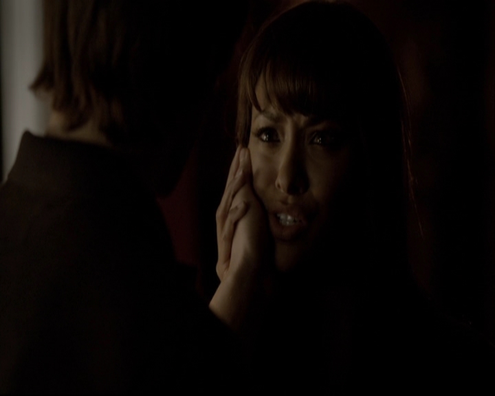 VampireDiariesWorld-dot-org_S5-TheVampireDiariesToTheOtherSideAndBack0456.jpg