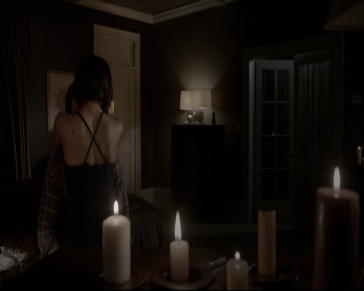 VampireDiariesWorld-dot-org_S5-TheVampireDiariesToTheOtherSideAndBack0469.jpg