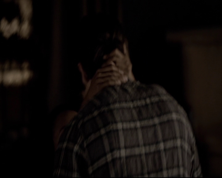 VampireDiariesWorld-dot-org_S5-TheVampireDiariesToTheOtherSideAndBack0471.jpg