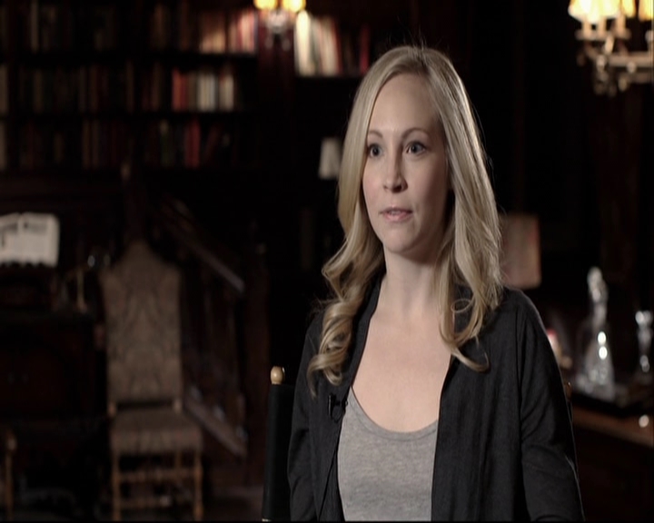 VampireDiariesWorld-dot-org_S5-TheVampireDiariesToTheOtherSideAndBack0517.jpg