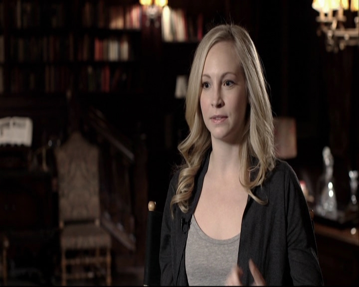 VampireDiariesWorld-dot-org_S5-TheVampireDiariesToTheOtherSideAndBack0519.jpg