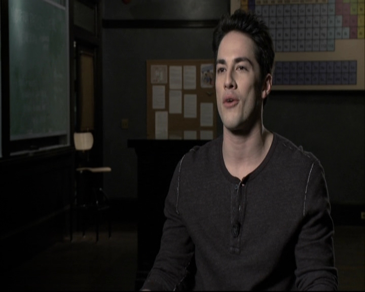 VampireDiariesWorld-dot-org_S5-TheVampireDiariesToTheOtherSideAndBack0534.jpg