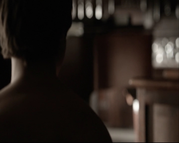 VampireDiariesWorld-dot-org_S5-SeconBite_GAGReel0016.jpg
