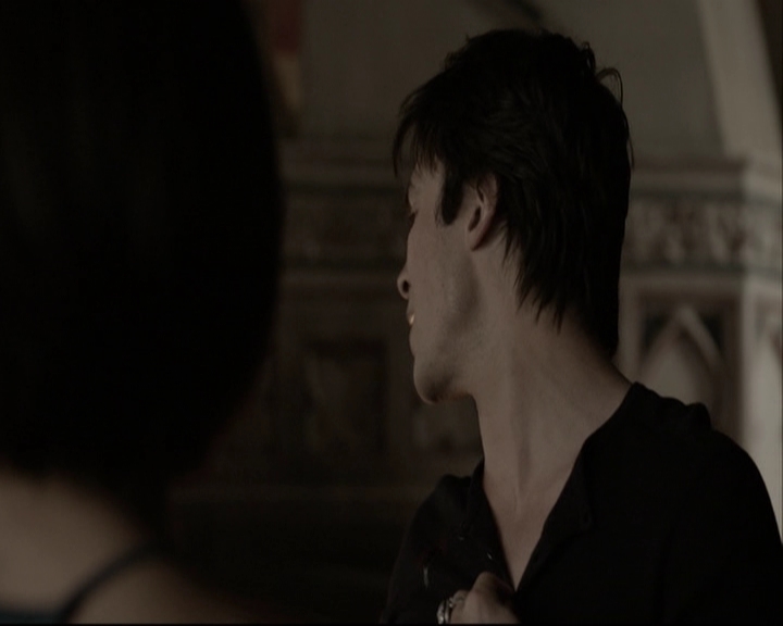 VampireDiariesWorld-dot-org_S5-SeconBite_GAGReel0025.jpg