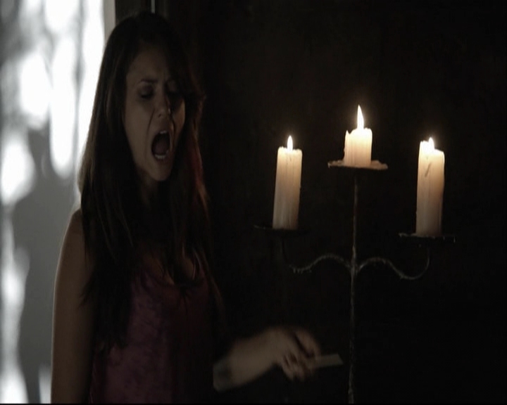 VampireDiariesWorld-dot-org_S5-SeconBite_GAGReel0063.jpg