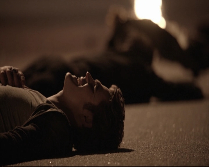 VampireDiariesWorld-dot-org_S5-SeconBite_GAGReel0071.jpg
