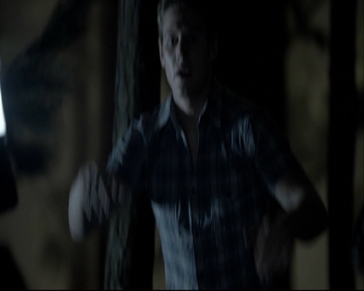 VampireDiariesWorld-dot-org_S5-SeconBite_GAGReel0086.jpg