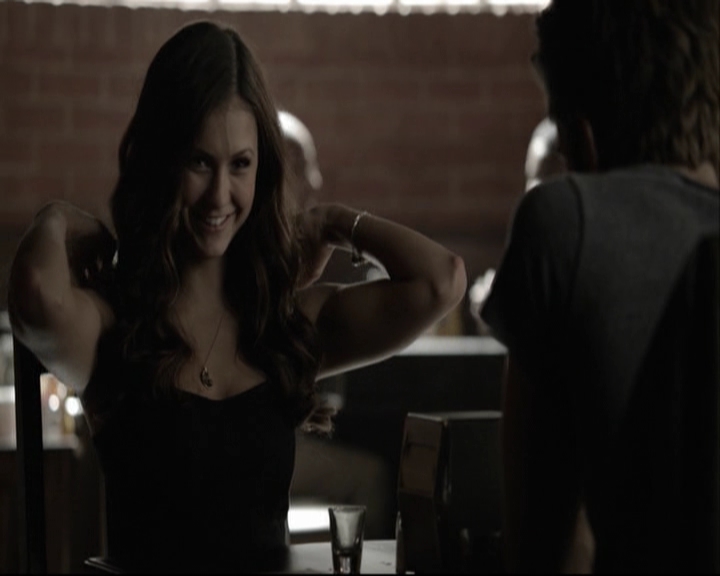 VampireDiariesWorld-dot-org_S5-SeconBite_GAGReel0099.jpg