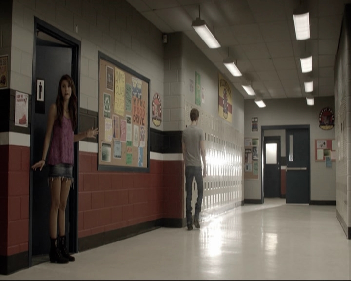 VampireDiariesWorld-dot-org_S5-SeconBite_GAGReel0121.jpg