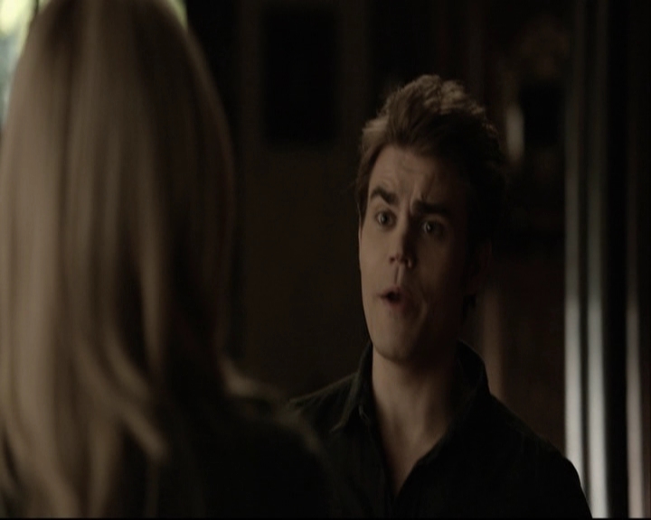 VampireDiariesWorld-dot-org_S5-SeconBite_GAGReel0160.jpg