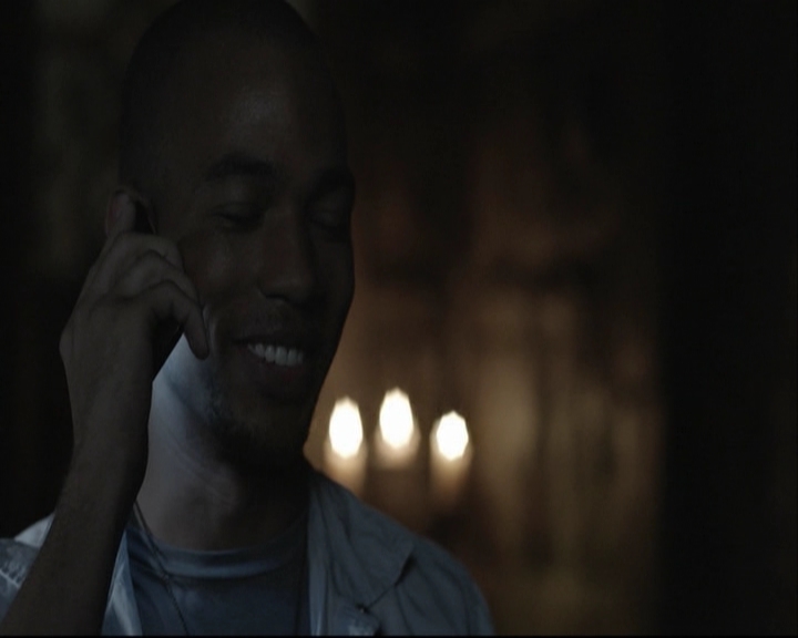 VampireDiariesWorld-dot-org_S5-SeconBite_GAGReel0170.jpg