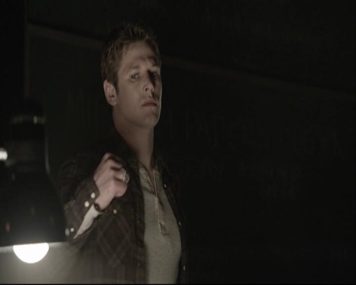 VampireDiariesWorld-dot-org_S5-SeconBite_GAGReel0192.jpg