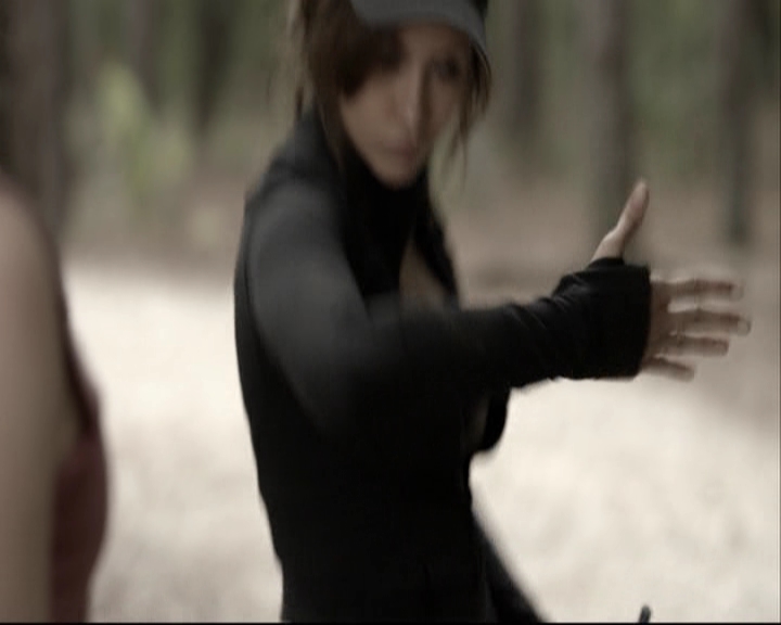 VampireDiariesWorld-dot-org_S5-SeconBite_GAGReel0200.jpg