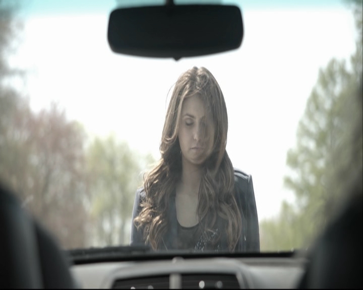 VampireDiariesWorld-dot-org_S5-SeconBite_GAGReel0227.jpg