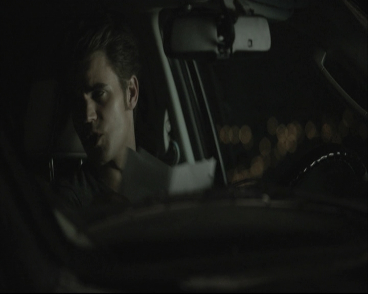 VampireDiariesWorld-dot-org_S5-SeconBite_GAGReel0238.jpg