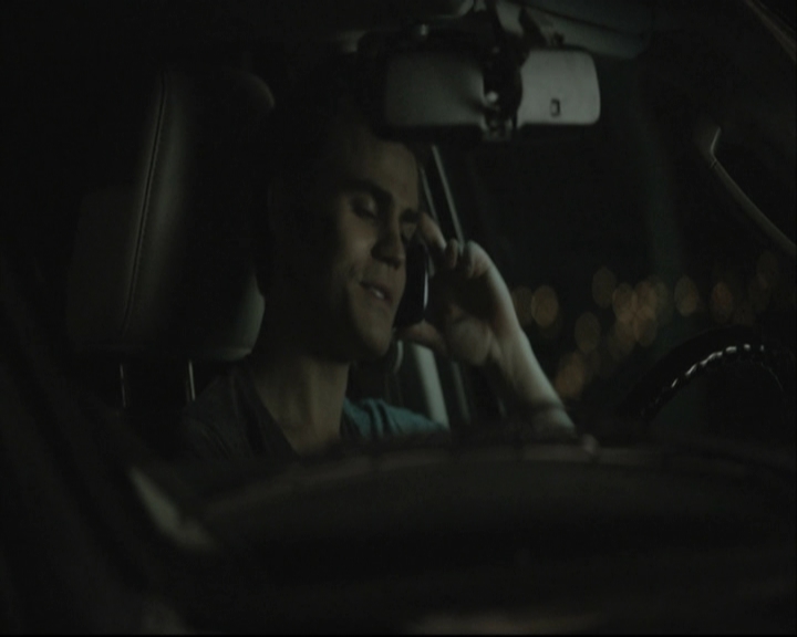 VampireDiariesWorld-dot-org_S5-SeconBite_GAGReel0253.jpg