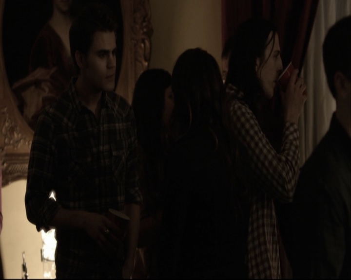 VampireDiariesWorld-dot-org_S5-SeconBite_GAGReel0261.jpg