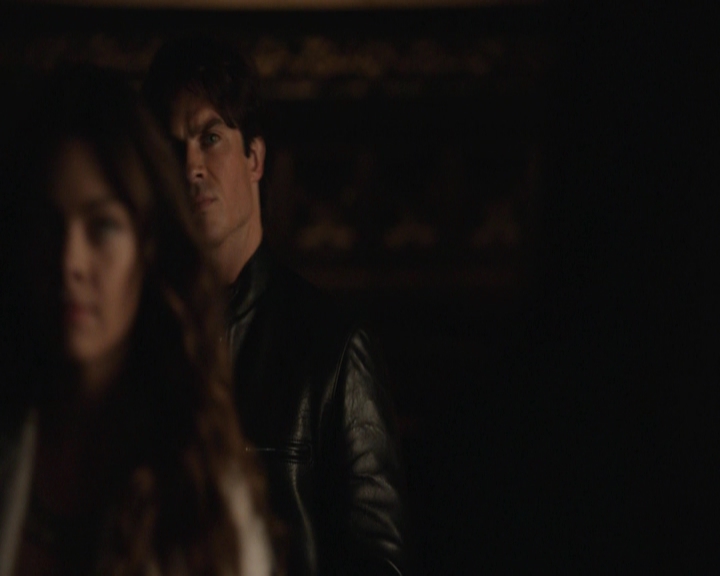 VampireDiariesWorld-dot-nl_7x01DayOneOfTwentyThousandGiveOrTake-deletedscenes0038.jpg